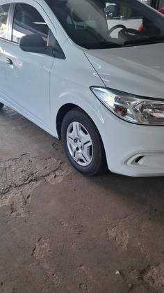 CHEVROLET ONIX 1.0 MPFI JOY 8V FLEX 4P MANUAL CHEVROLET ONIX 1.0 MPFI JOY 8V FLEX 4P MANUAL